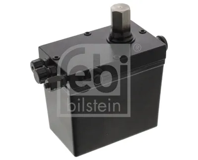Sloping axle pump, cabin