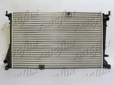 Radiator, engine cooling Renault TRAFIC II Bus · Renault TRAFIC II Van · Opel VIVARO A Van