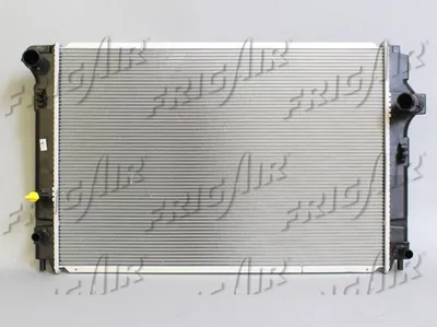 Radiator, engine cooling Toyota YARIS · Toyota YARIS Hatchback Van