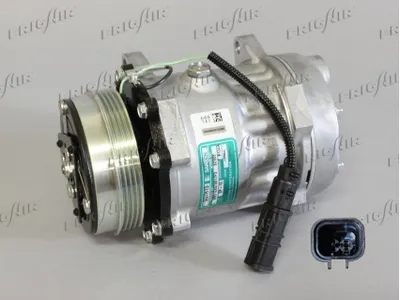 Compressor, air conditioning