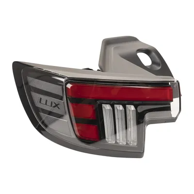 Left outer tail light