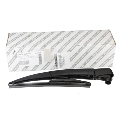 Wiper arm with blade rear
