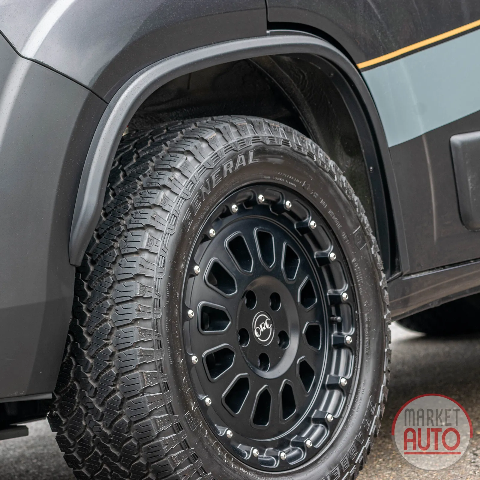 Fender flares front axle 2 pieces