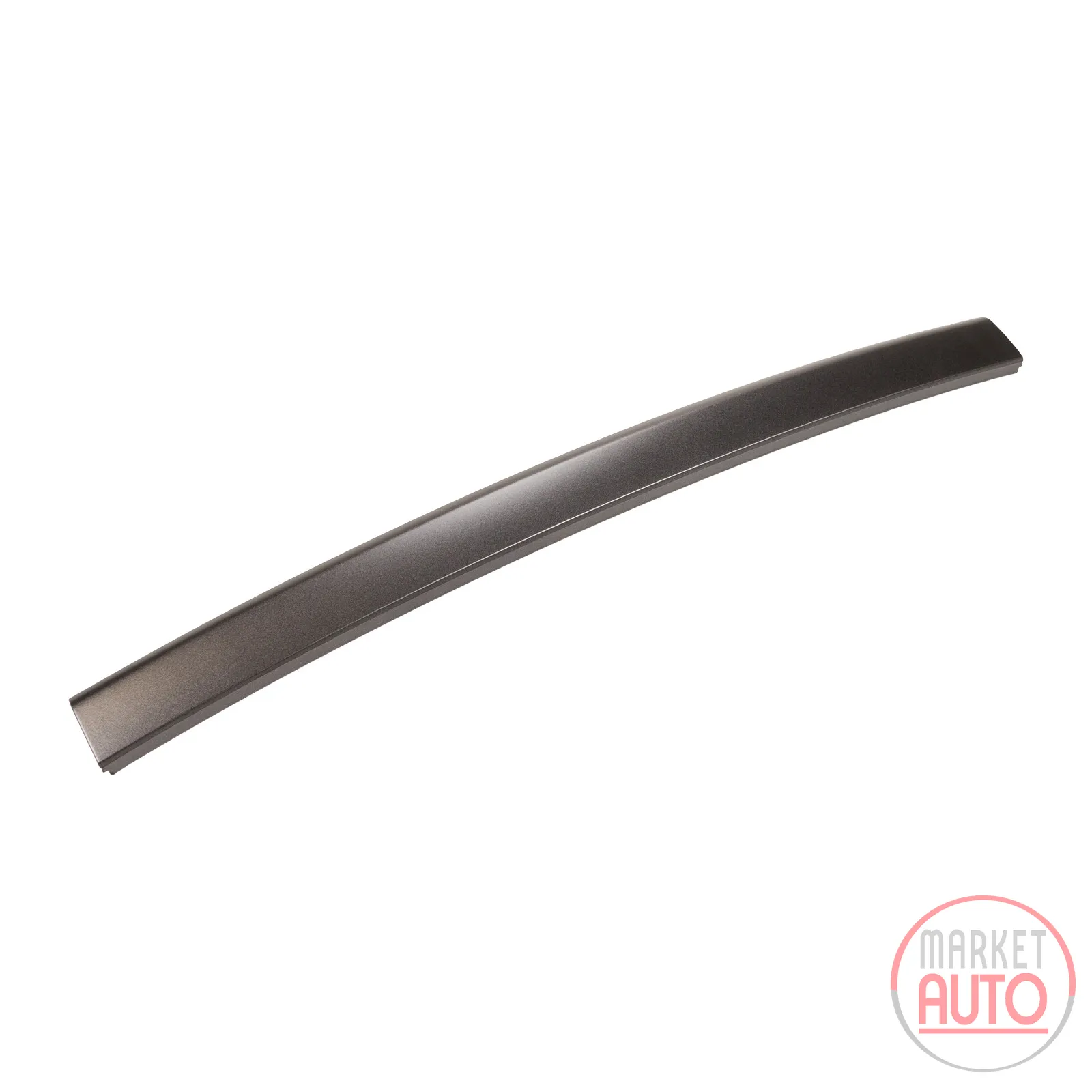 Rear bumper trim strip
