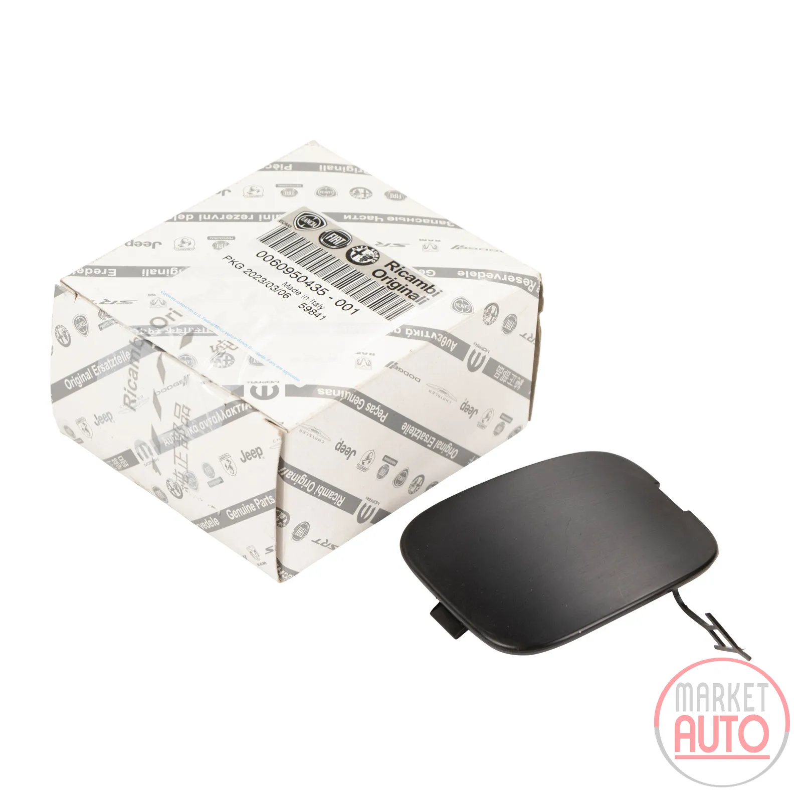 Cover cap for the rear bumper