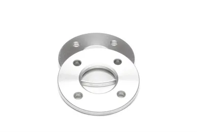 Wheel spacer set