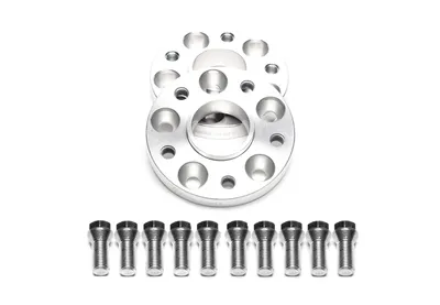 Bolt circle adapter Audi / VW to Ferrari