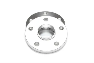 Wheel spacer set