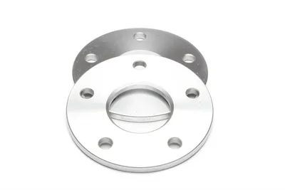 Wheel spacer set