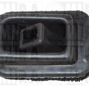 COPRIPOLVERE FORC. FRIZ. MITSUBISHI L200 (87>) 2.5 TD MD703280